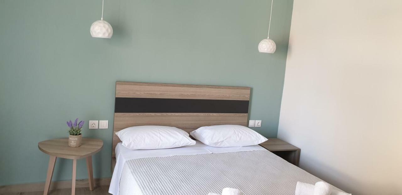 Chriselia 1 Apartment Неа Рода Екстериор снимка